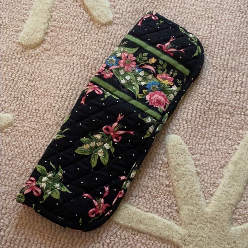 Vera Bradley Retired New Hope Curling Iron Case